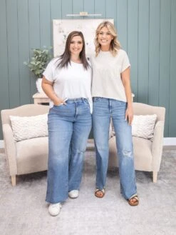 Judy Blue Vintage Wash Wide Leg W/ Destroy Jean | 0-24