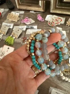 Multi Glass Beads Stretch Bracelet