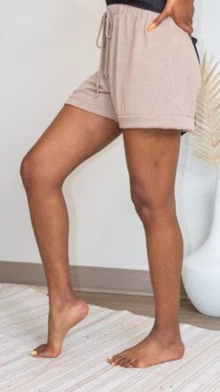 Get Moving Drawstring Shorts *Final Sale* -Women Clothing Shop ib23abYeeUhatHvkH0h1MMOsS42ppxuSfQ1XWon2