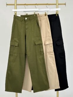 High-Waisted Super Stretch Cargo Pants | XS - XL